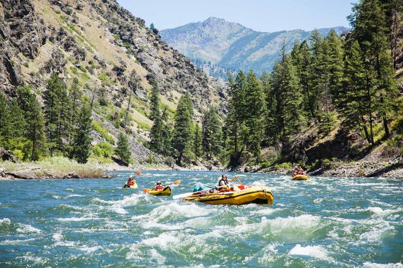 Best Kayaking Spots in the U.S