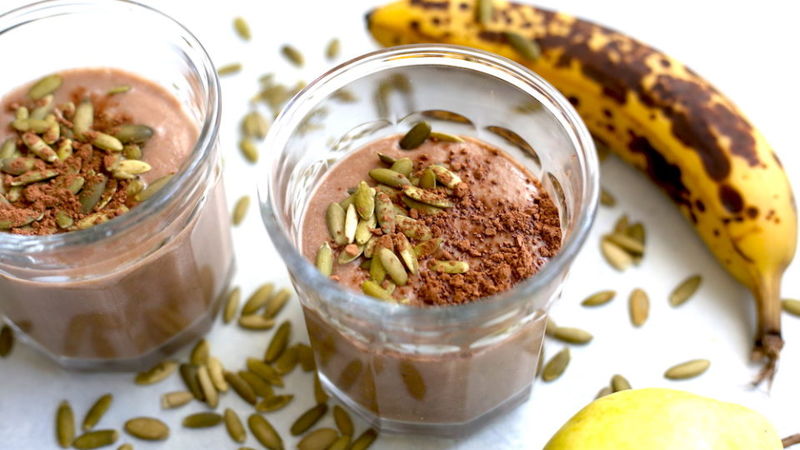 3 High-Protein Foods That Will Bulk Up Your Smoothie